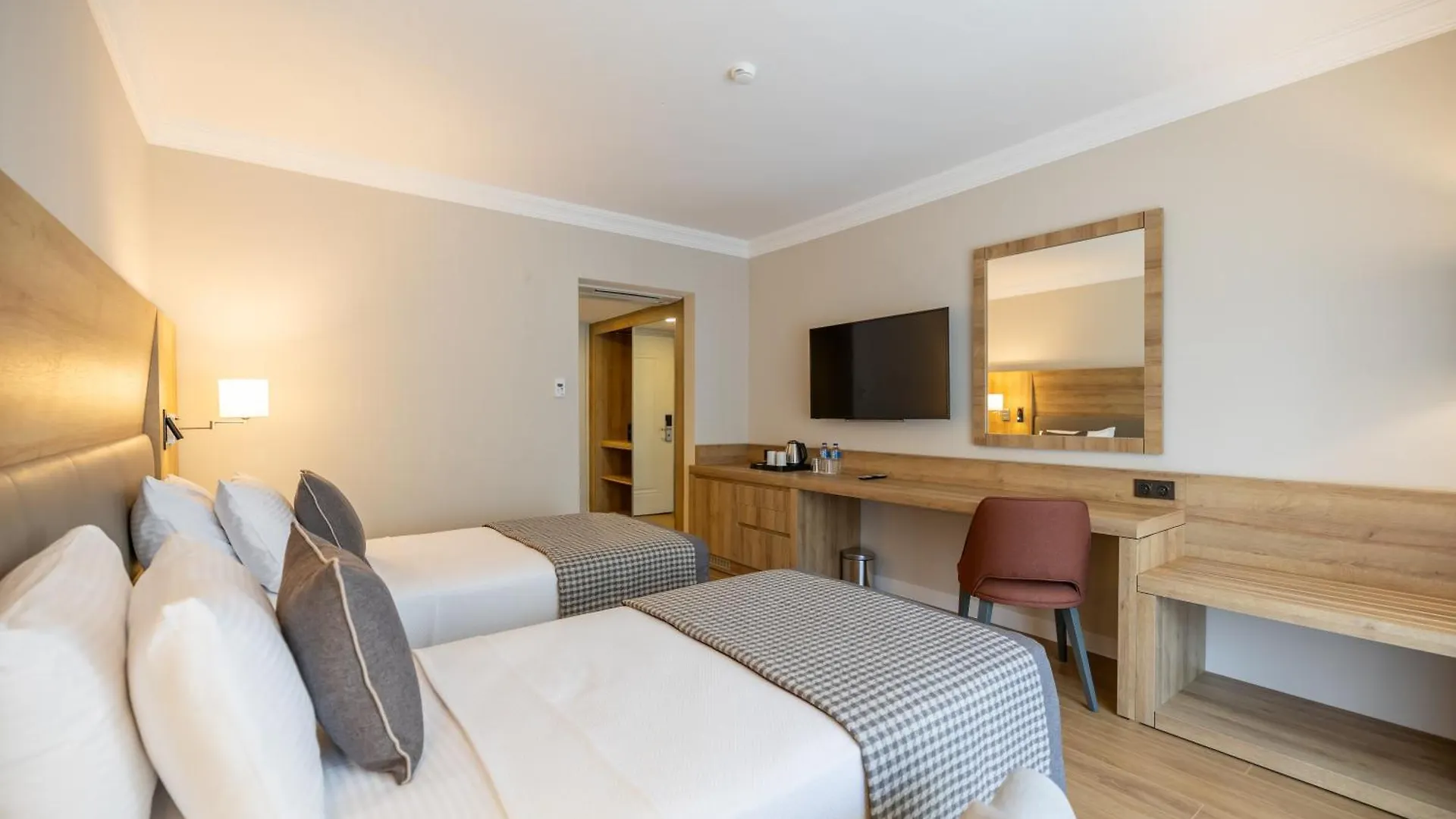 Proxima Hotel Kusadasi